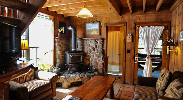 Bear Creek Motel & Cabins, Cabin 12