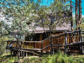 Bear Creek Motel & Cabins, Cabin 3
